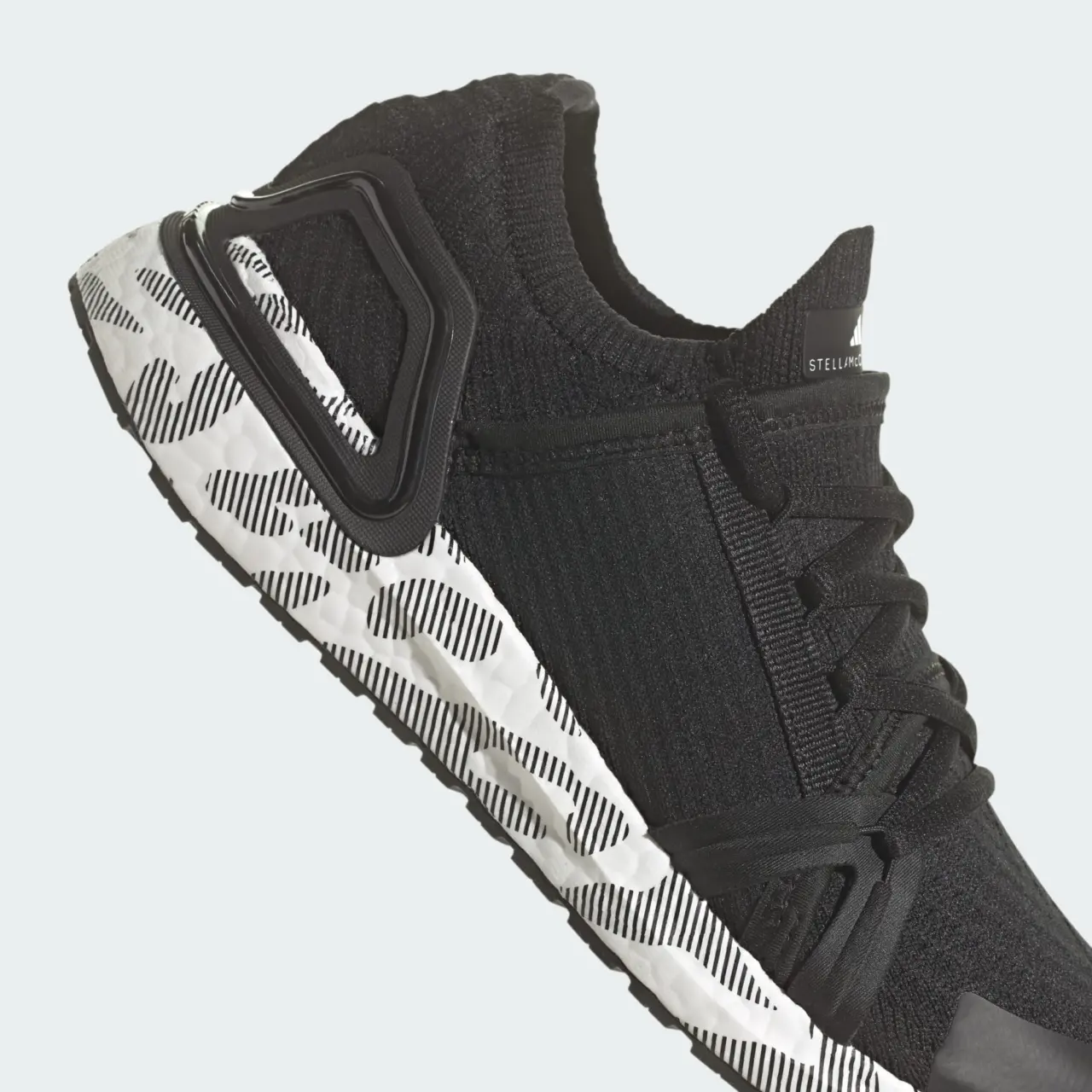 Giay Adidas UltraBoost 20 x Stella McCartney 'Black White' ID0273