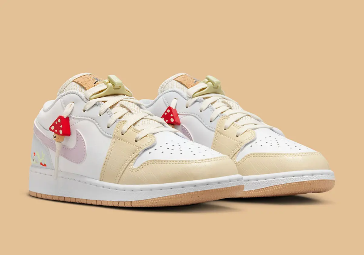 Giay Nike Air Jordan 1 Low GS 'Mushroom' IB8861-151