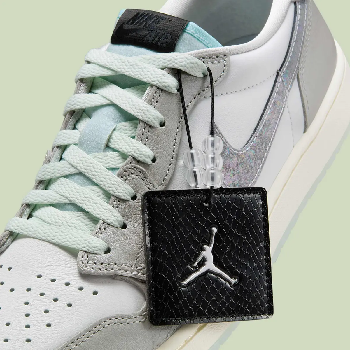 Giay Nike Air Jordan 1 Retro Low OG 'Year Of The Snake' HF3144-100
