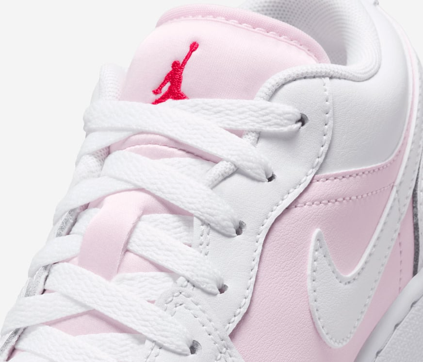 Giay Nike Air Jordan 1 Low 'Pink Foam White' 553560-608