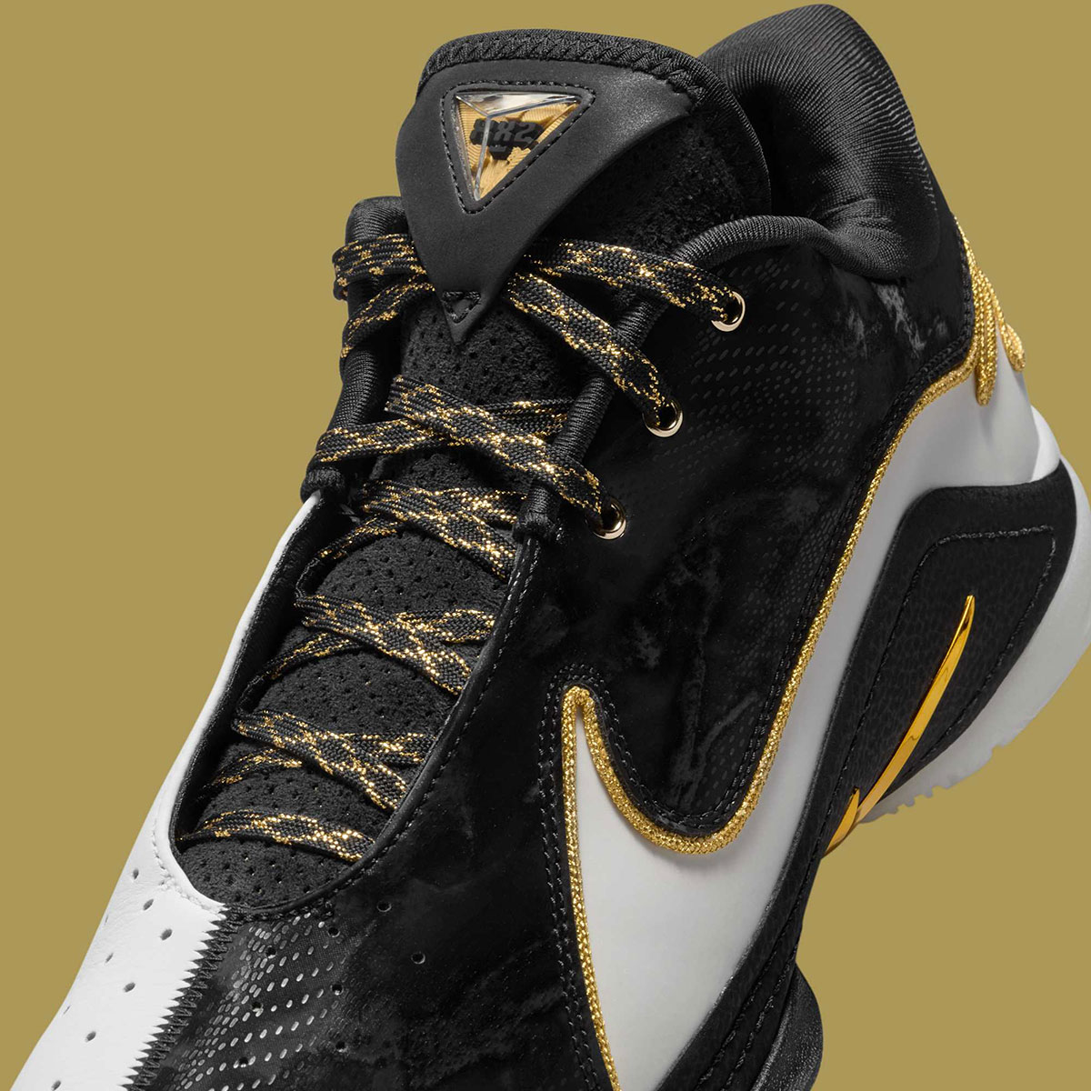 Giay Nike LeBron 22 'Mogul' HV8454-100