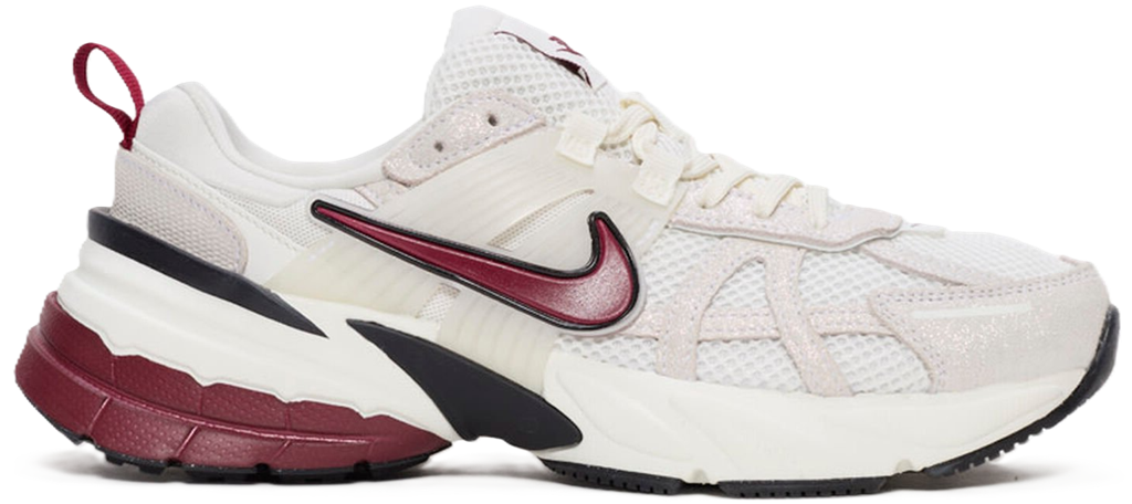 Giay Nike V2K Run SE 'White Team Red' HQ3500-100