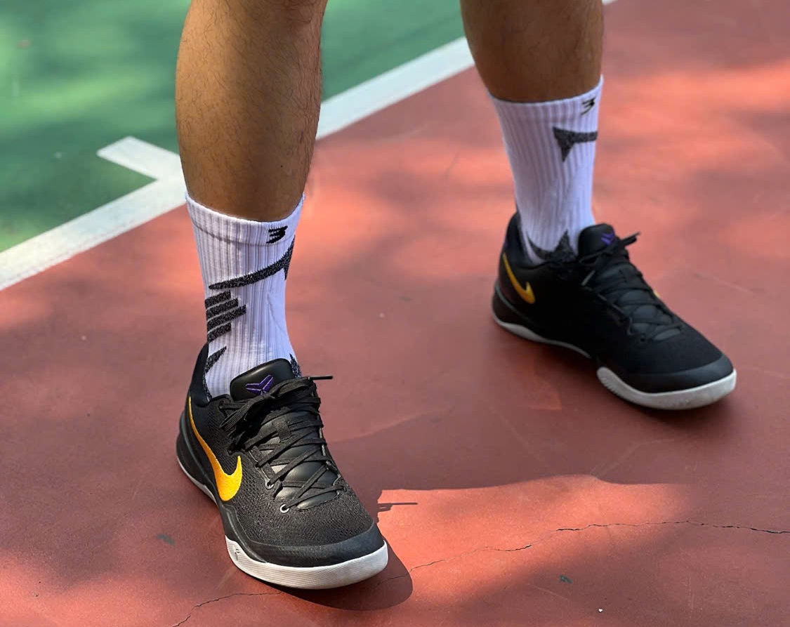 Alternative view of Giày Nike Kobe 8 GS 'Lakers Away' FN0266-002