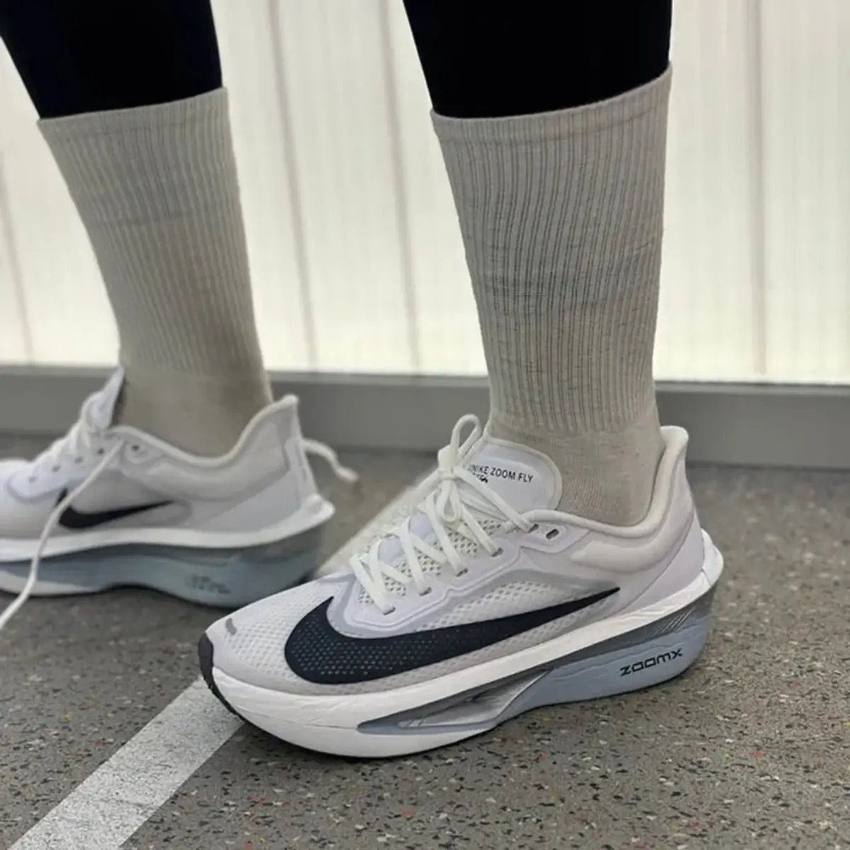 Alternative view of Giày Nike Zoom Fly 6 'White' FN8455-104