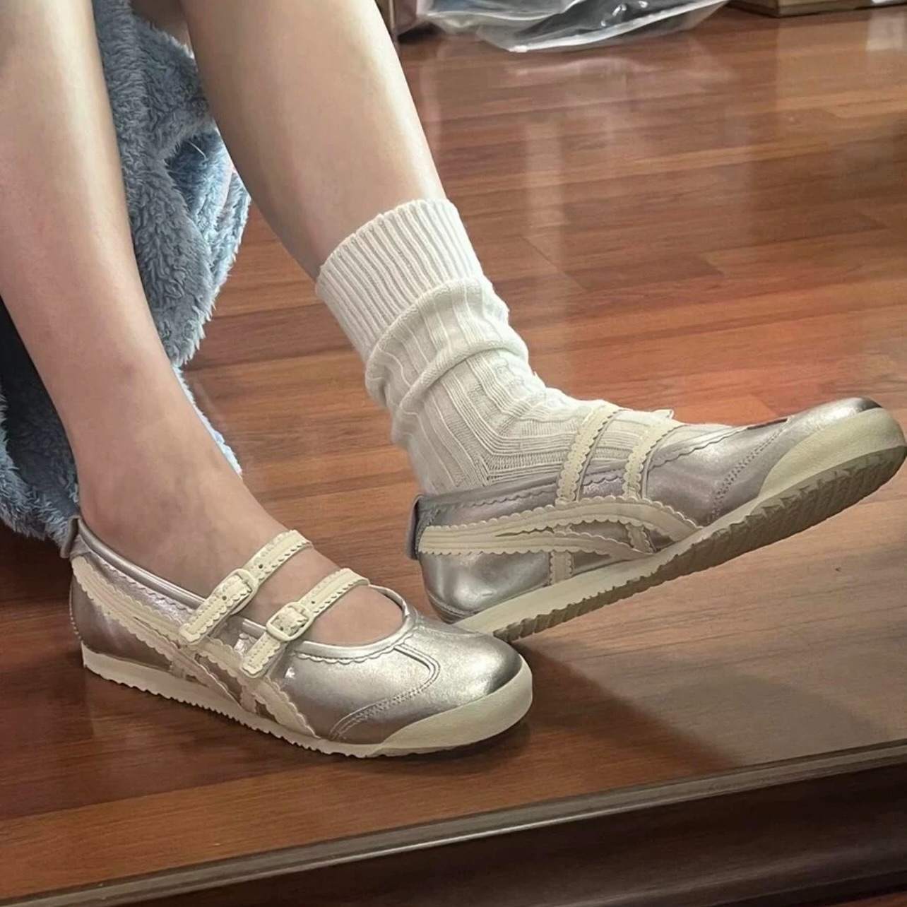 Alternative view of Giày Onitsuka Tiger Mexico 66 TGRS 'Silver Cream' 1182A660-020