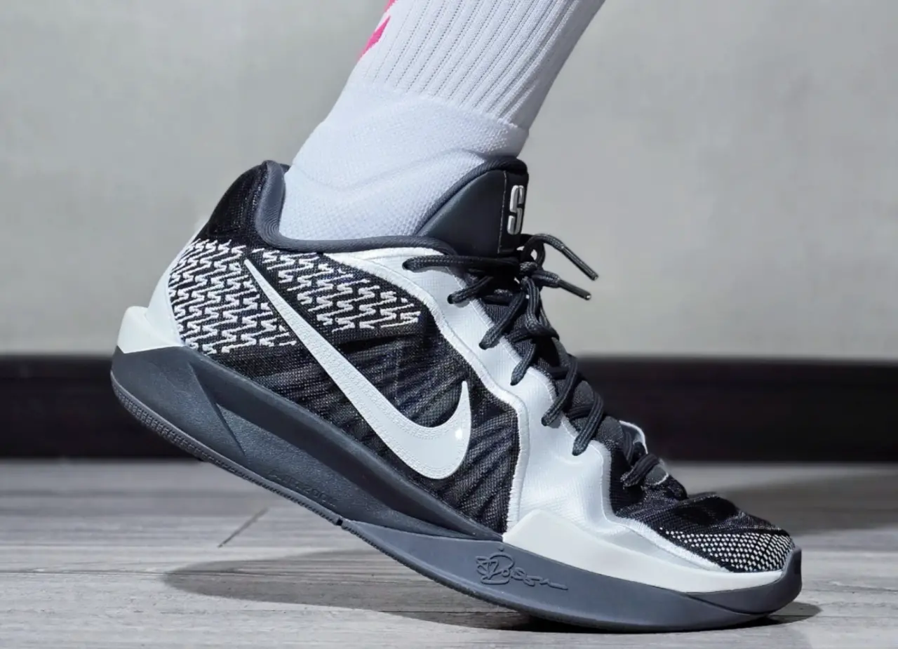 Alternative view of Giày Nike Sabrina 2 GS 'Locked In' FQ7376-005