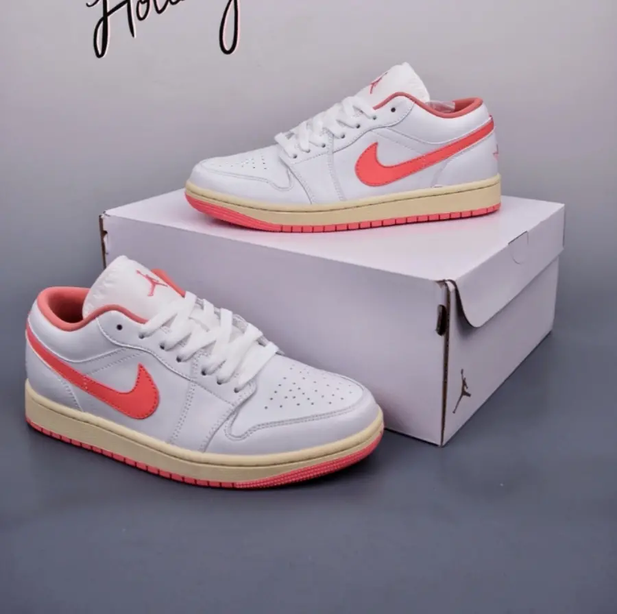 Alternative view of Giày Nike Air Jordan 1 Low 'Sail Guava Ice Pink Salt' DC0774-109