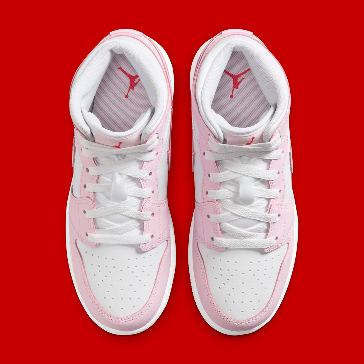 Giay Nike Air Jordan 1 Mid GS 'Pink Foam Fire Red' DQ8423-608