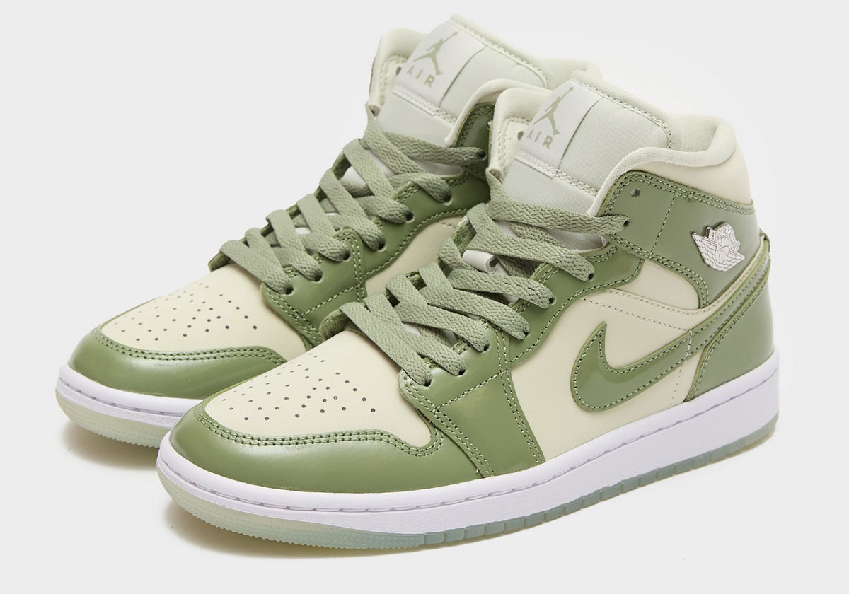 Giay Nike Air Jordan 1 Mid SE 'Sea Glass Oil Green' HF4079-003