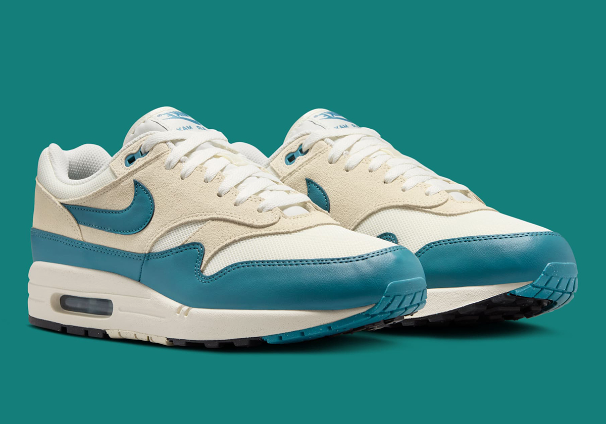 Giay Nike Air Max 1 Essential 'Soft Pearl Smokey Blue' FZ5808-011