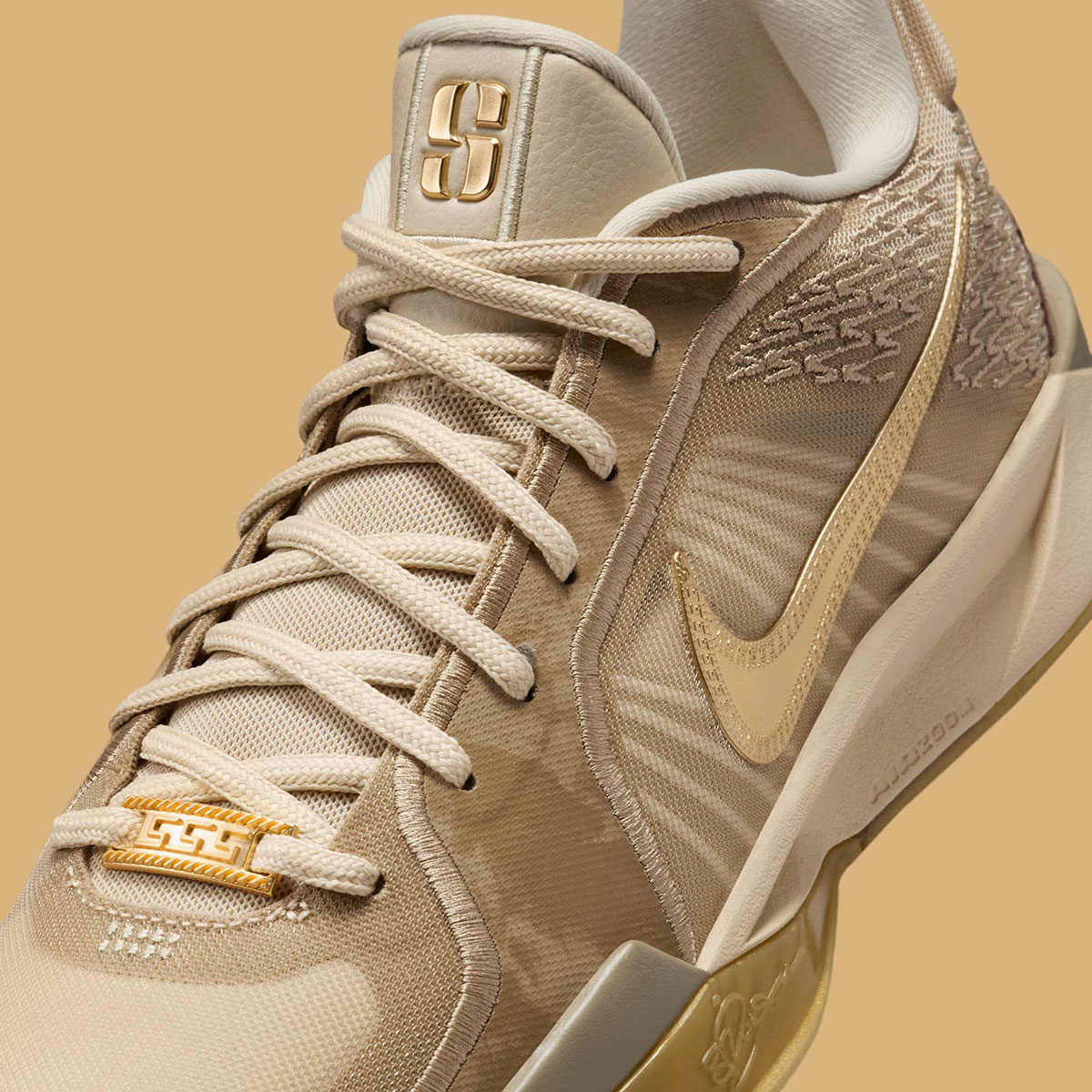 Giay Nike Sabrina 2 'Stronger Than Gold' HF1799-200