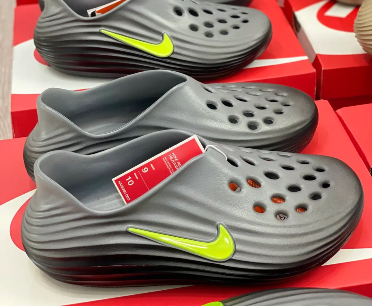 Alternative view of Dép Nike ReactX Rejuven8 'Black Cool Grey' HV5060-003