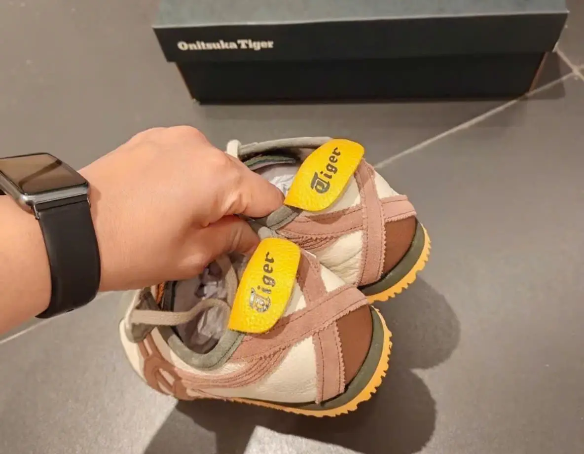 Giay Onitsuka Tiger Mexico 66 'Ecru' 1183C076-255