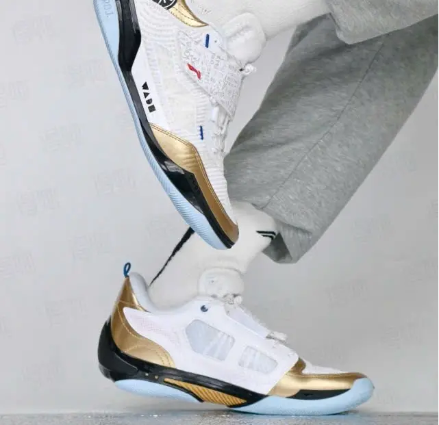 Giay Li-Ning Way of Wade 808 4 Ultra Score Champion' ABAU031-4