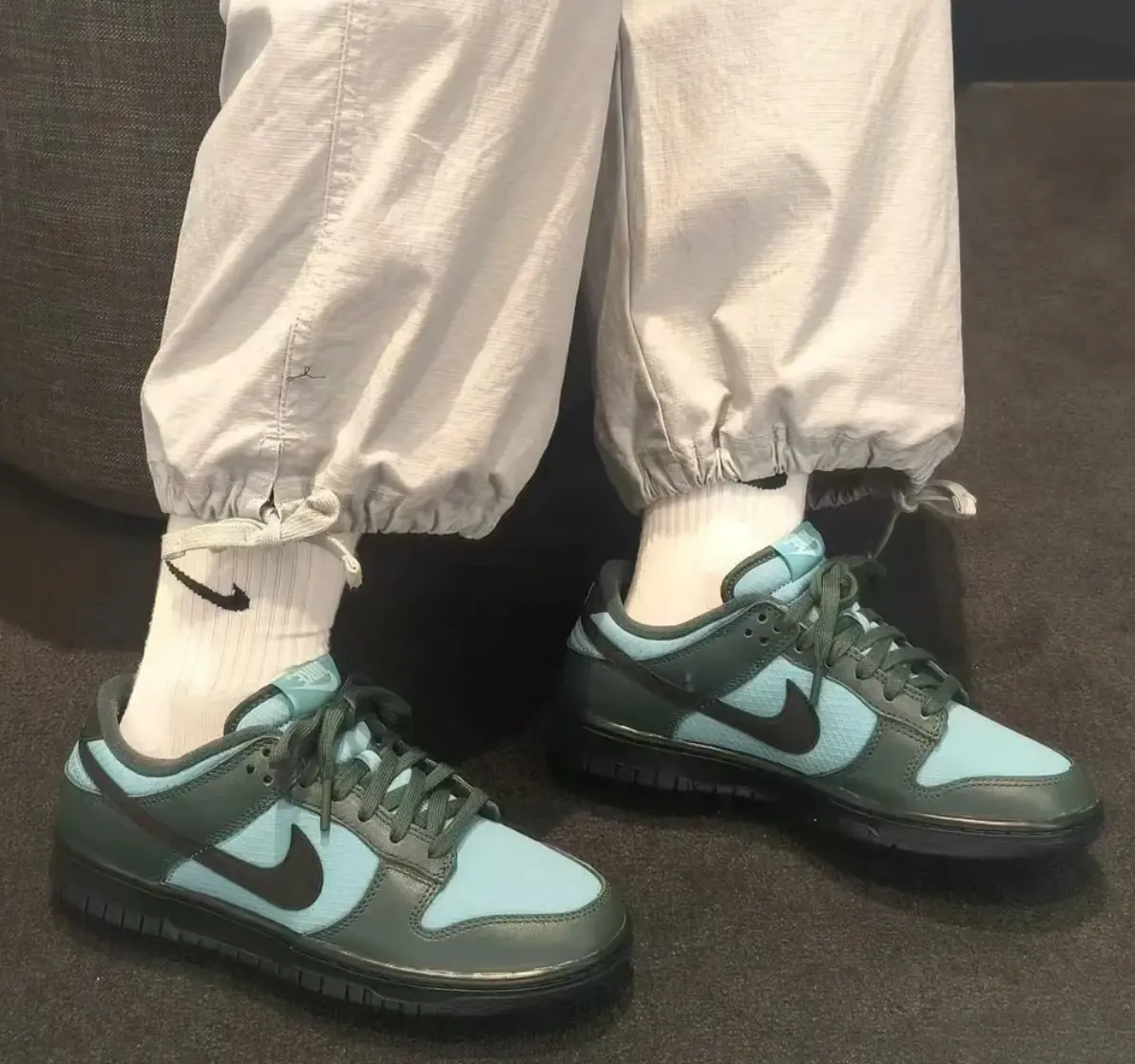 Giay Nike Dunk Low Retro SE ‘Vintage Green’ FZ3052-300