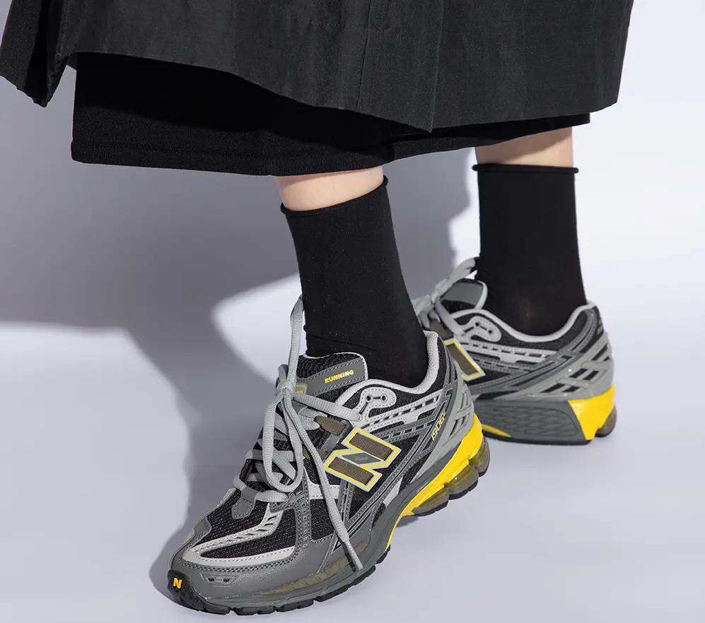 Giay New Balance 1906R Shoes 'Grey Yellow' M1906NA