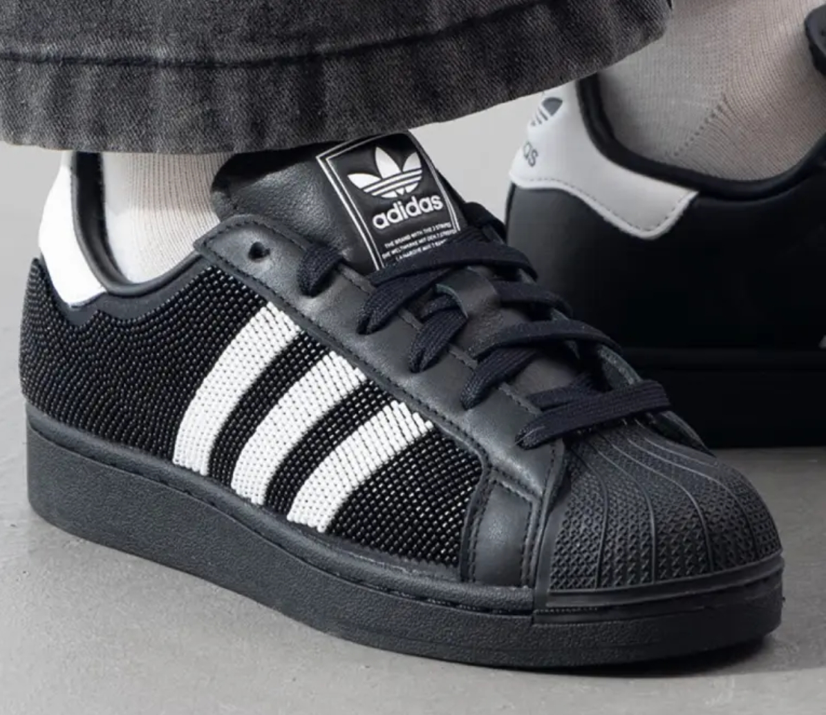 Giay Adidas Superstar II Wmns ‘Beaded’ JH7098