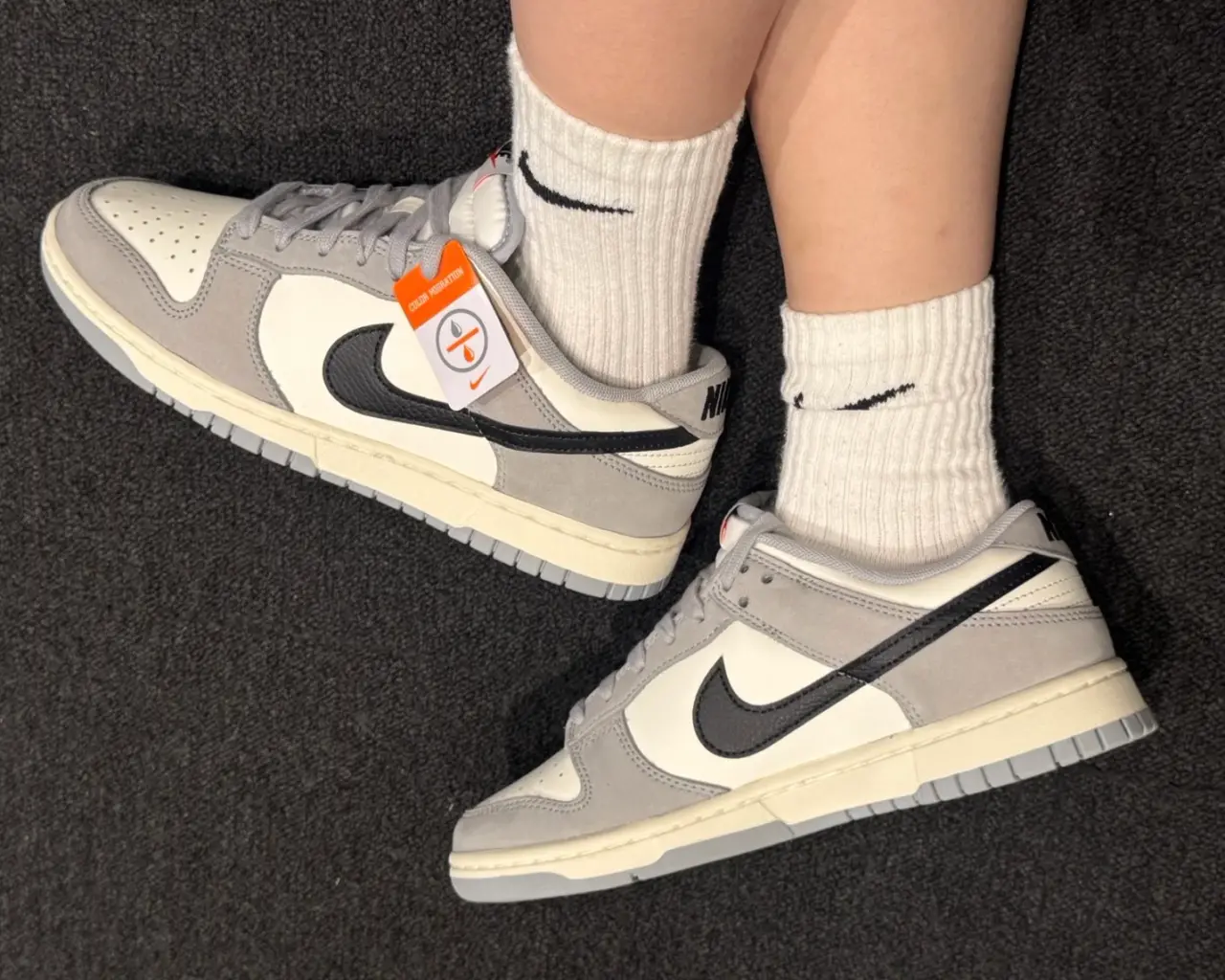 Alternative view of Giày Nike Dunk Low 'Sail Wolf Grey' IB3079-101