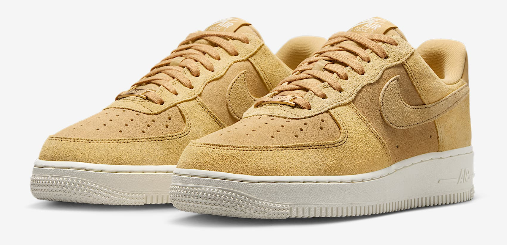 Giay Nike Air Force 1 Low '07 'Club Gold Sail' HJ5336-700