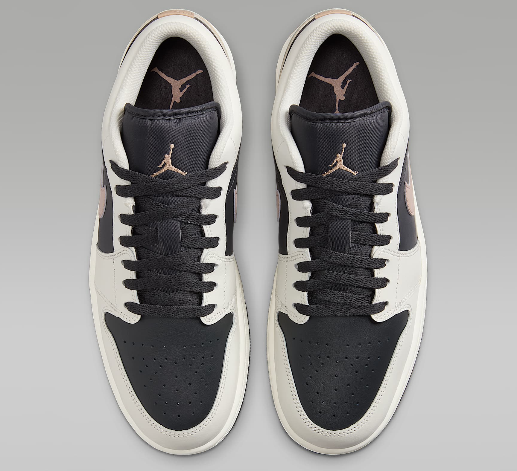 Giay Nike Air Jordan 1 Low 'Anthracite Hemp Sail' IH0649-021