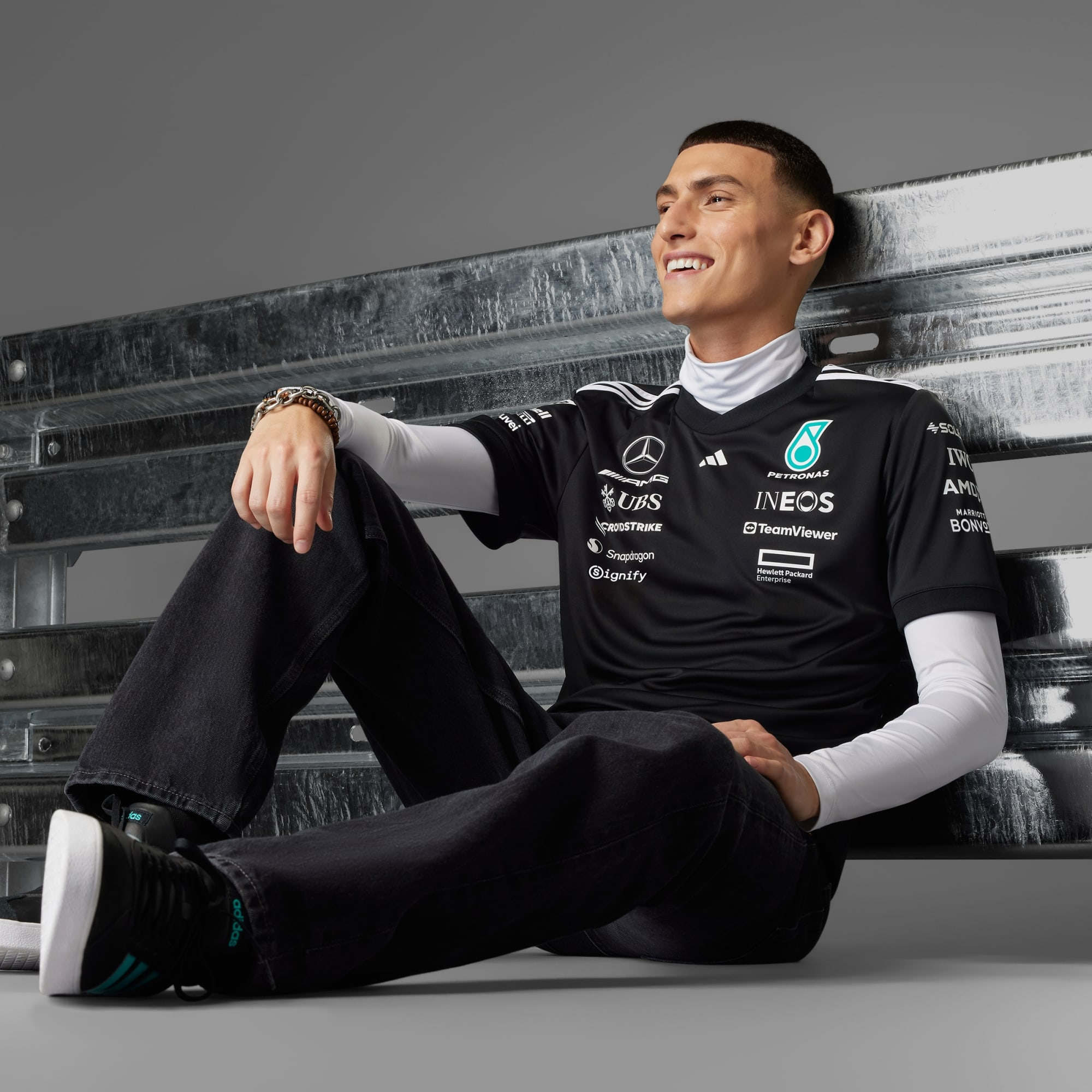 Ao Adidas Mercedes AMG Petronas Formula One Team 'Black' JW5361