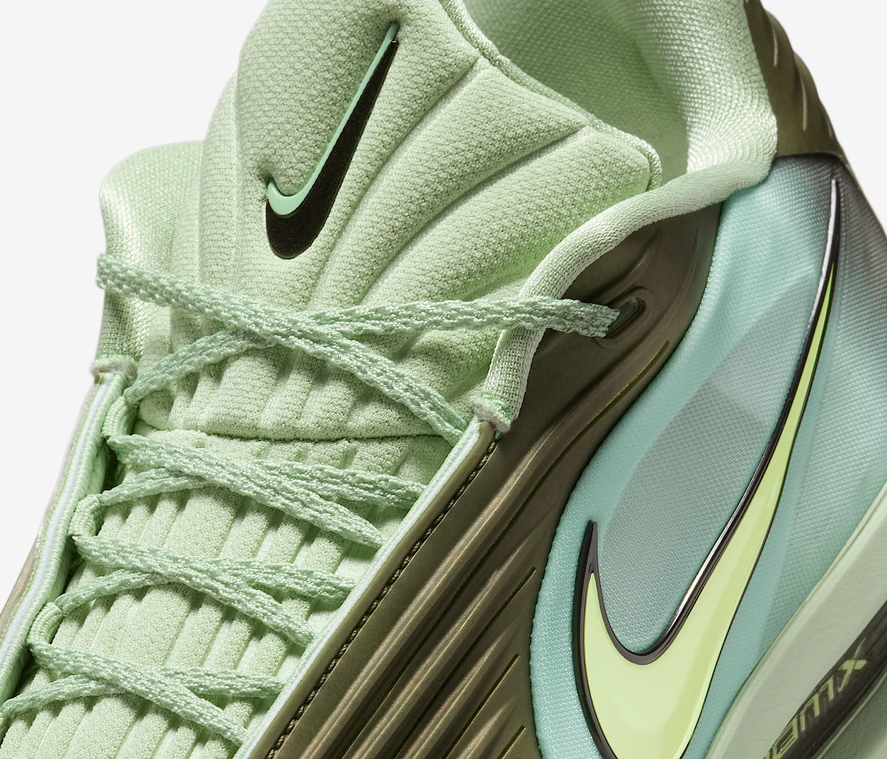 Giay Nike Air Zoom GT Cut 3 'Turbo Honeydew Barely Volt' HV9919-300