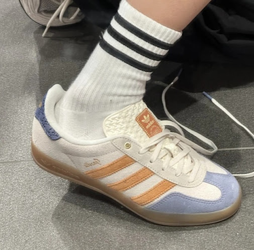 Giay Adidas Gazelle Indoor 'Cream White Blue Orange' JQ0956