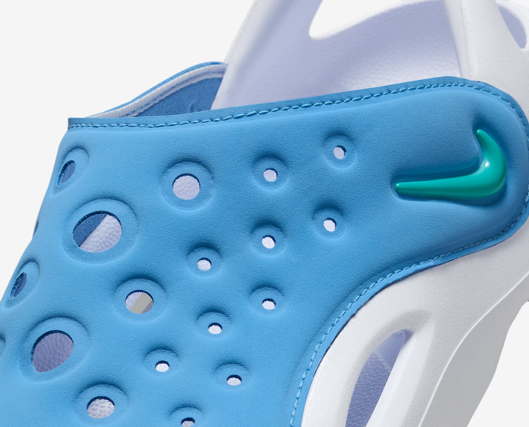 Dep Nike Aqua Swoosh Sandal GS 'Blue Beyond' FV6363-400