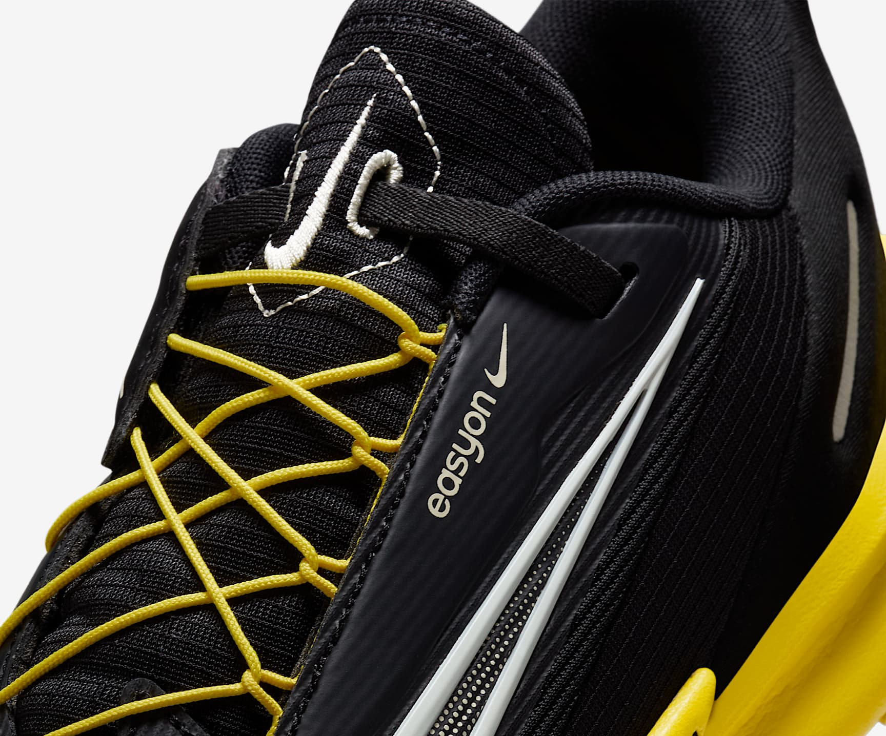 Giay Nike Precision 7 EasyOn 'Black Lightning Coconut Milk' HJ9154-001