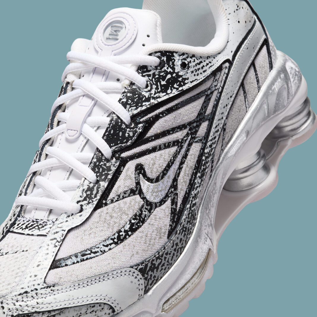 Giay Nike Shox Ride 2 'Metallic Platinum' IB8174-100