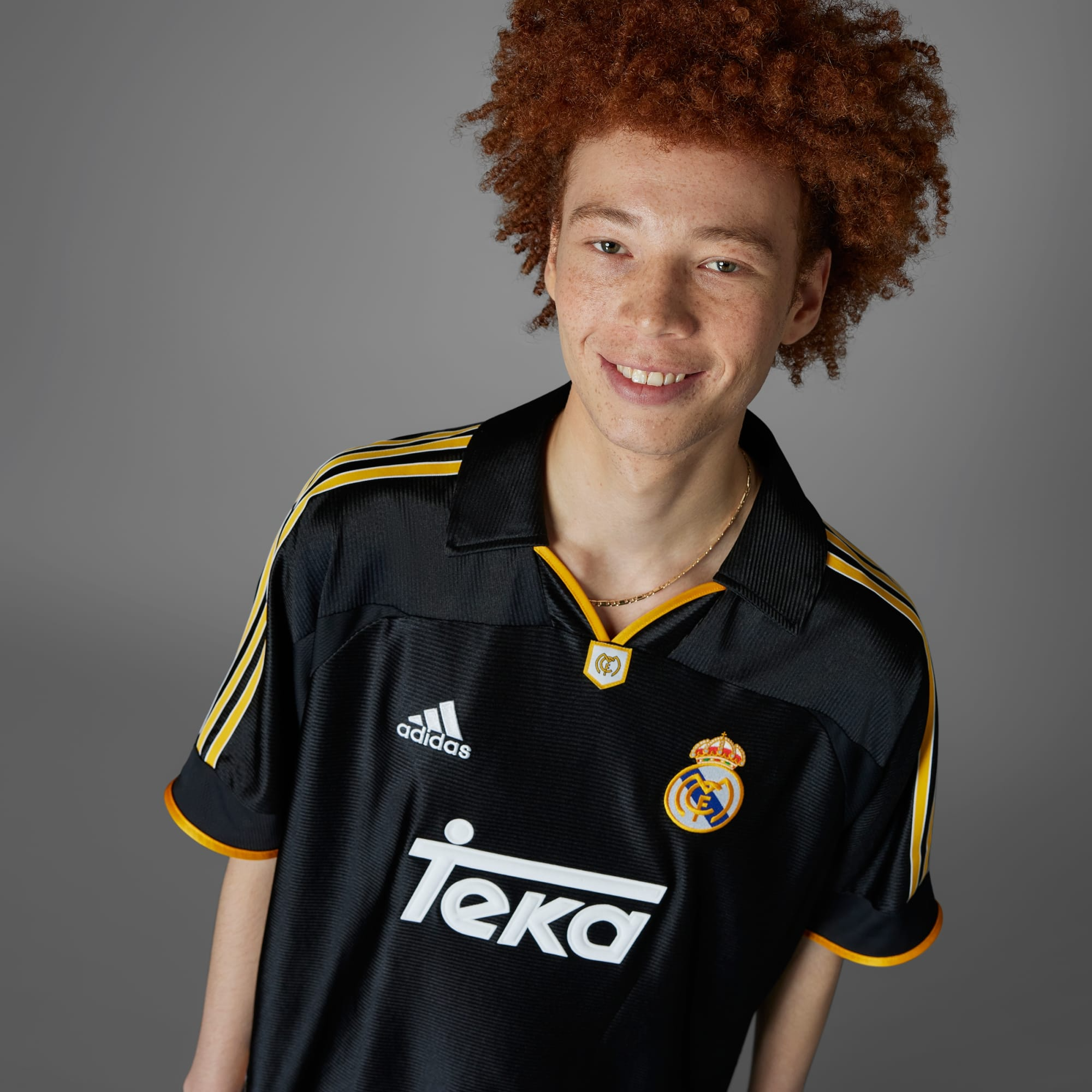 Ao Adidas Real Madrid 99/00 Away Jersey 'Black' JW1992