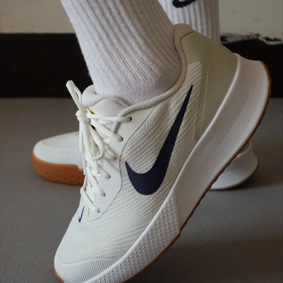 Alternative view of Giày Nike Court Vapor Lite 3 HC 'Light Bone Binary Blue' FZ2155-100