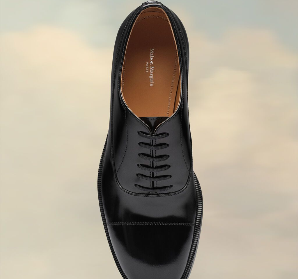 Giay Maison Margiela Waxed Leather Shoes 'Black' S37WQ0320P3827H8396