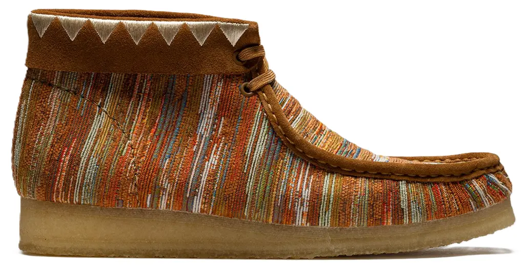 Giay Clarks Originals Wallabee Boot 'Ginger Fabric' 261686267