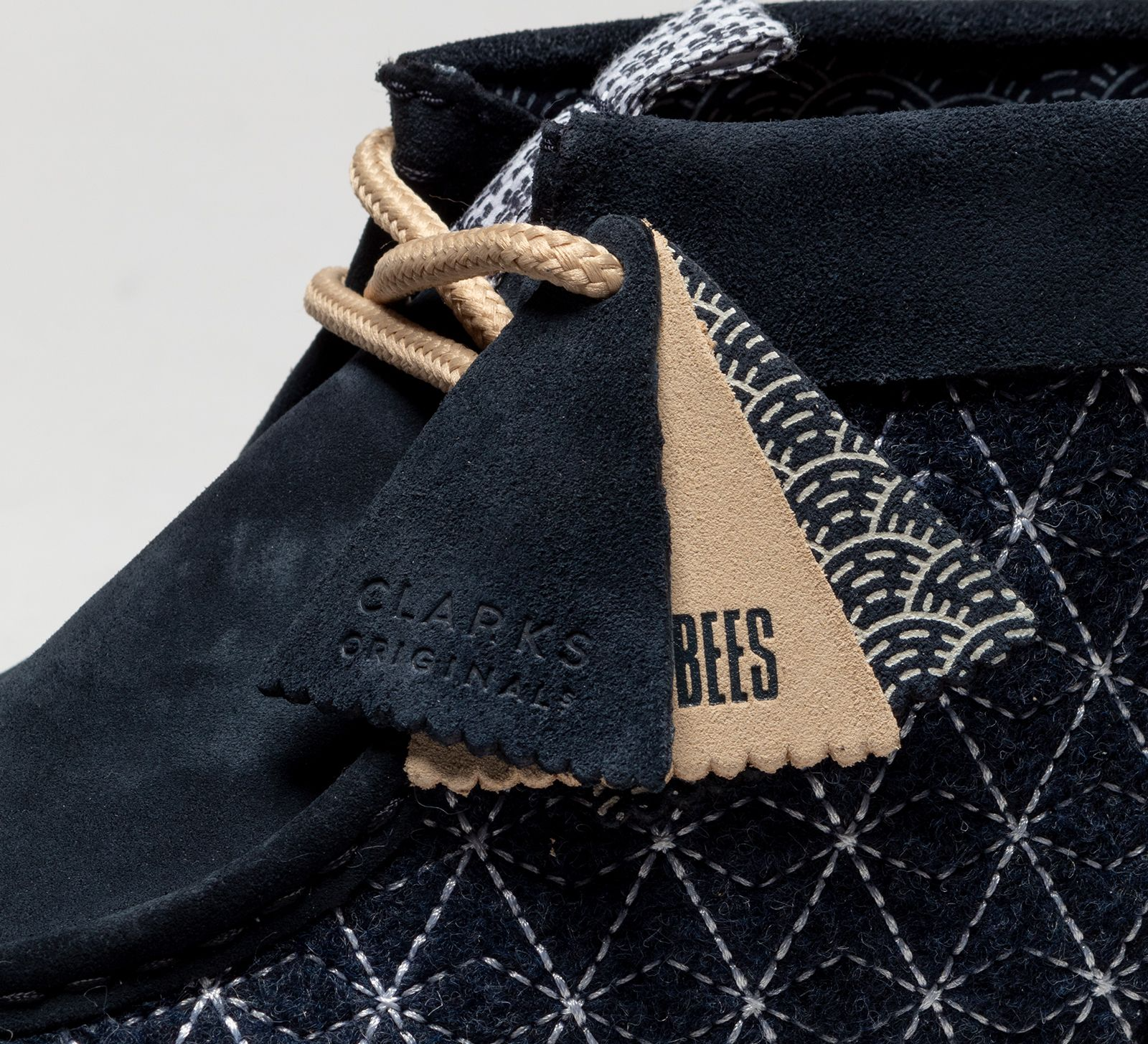 Giay Clarks Originals Wallabee Boot 'Navy Sashiko' 261691527