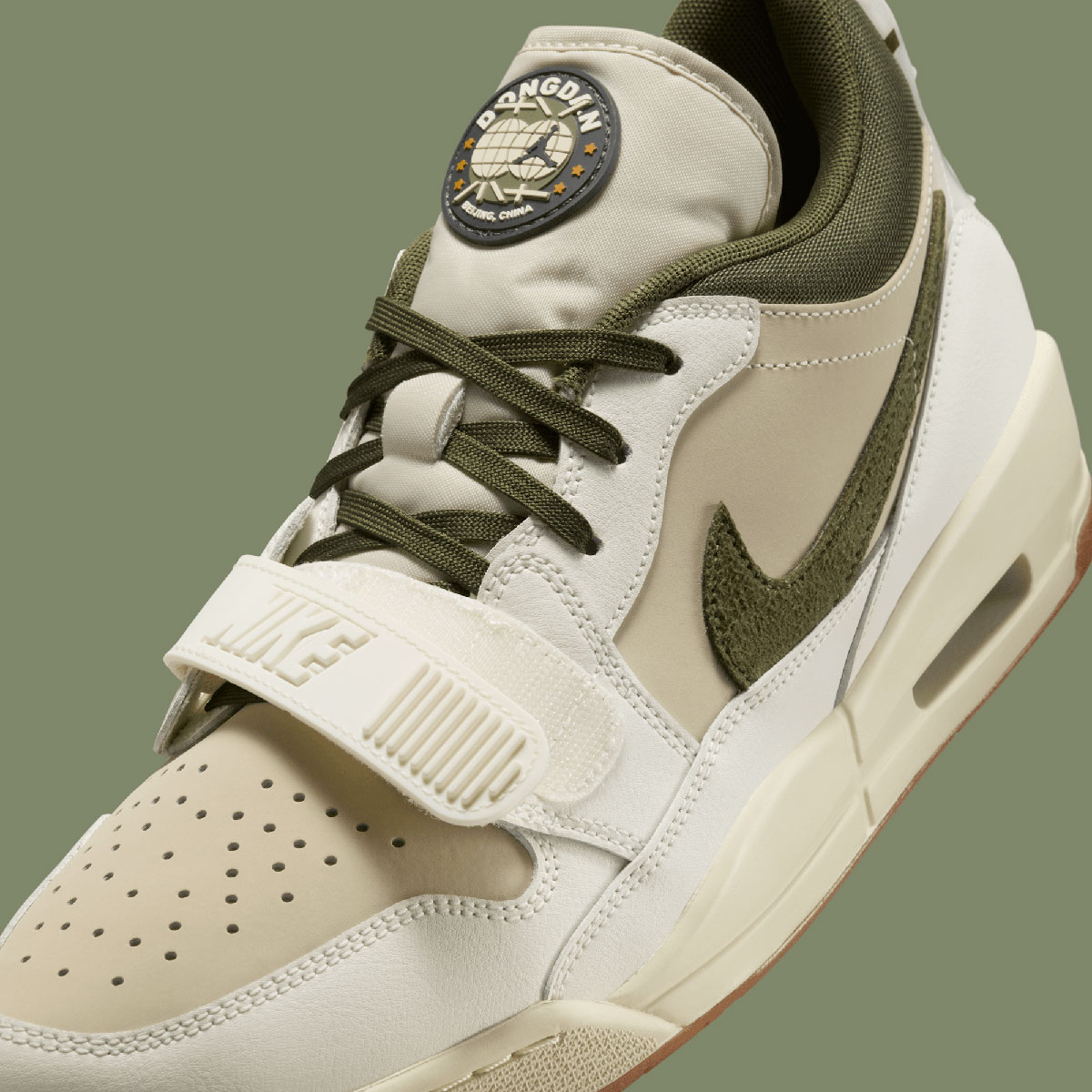 Giay Nike Air Jordan Legacy 312 Low 'Dongdan' IB8856-121