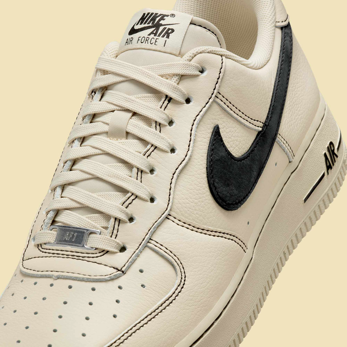 Giay Nike Air Force 1 Low '07 LV8 'Light Khaki Black' HQ2037-200