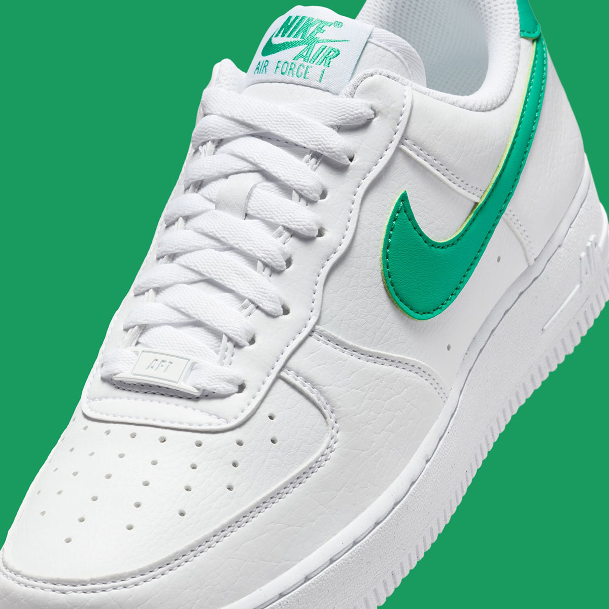 Giay Nike Air Force 1 '07 'Next Nature White Stadium' DV3808-108