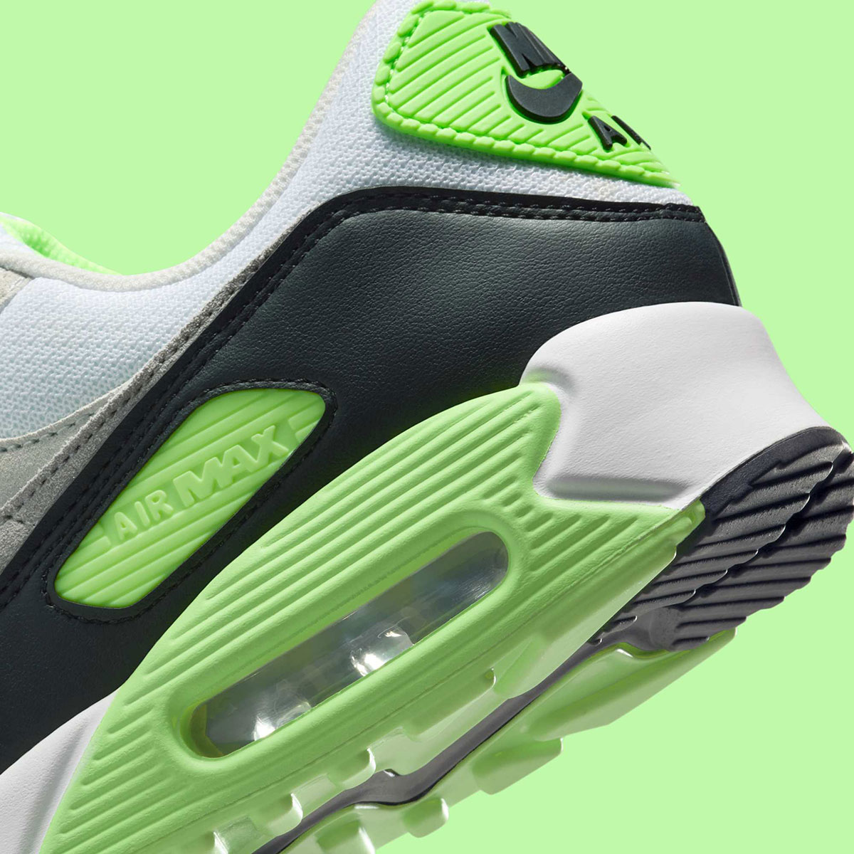 Giay Nike Air Max 90 'Vapor Green' DM0029-115