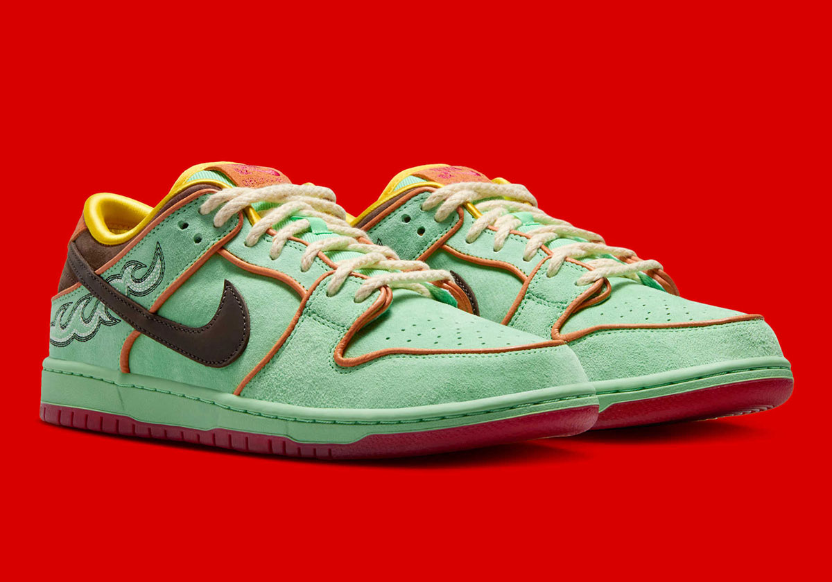 Giay Nike SB Dunk Low 'Rodeo' HF3058-300
