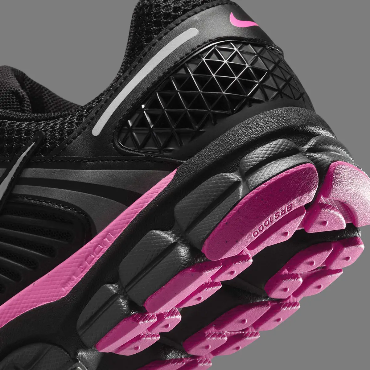Giay Nike Zoom Vomero 5 'Black Pink' FB9149-004