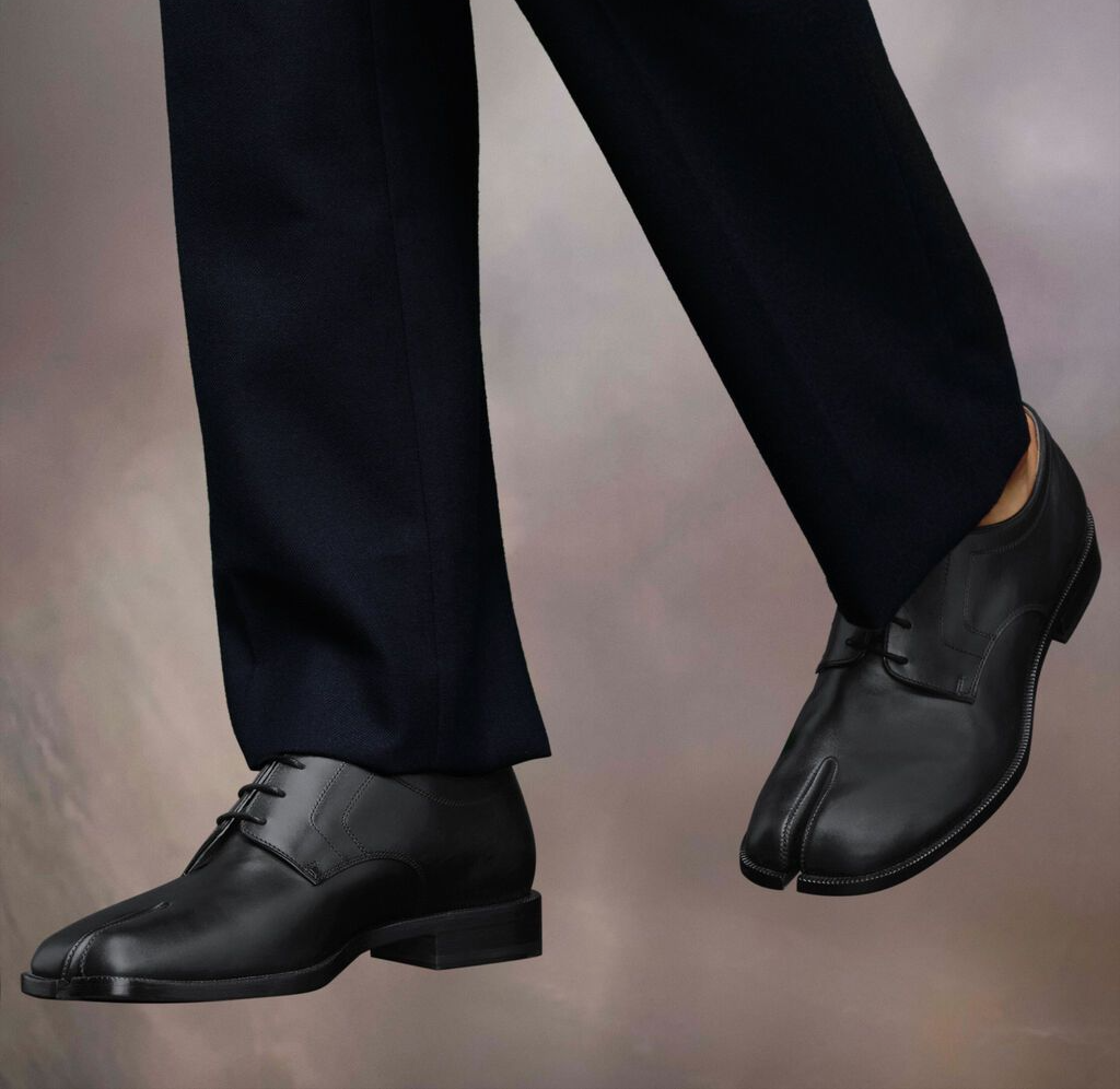 Giay Maison Margiela Derby Tabi 'Black' S97WQ0052P3292H8396