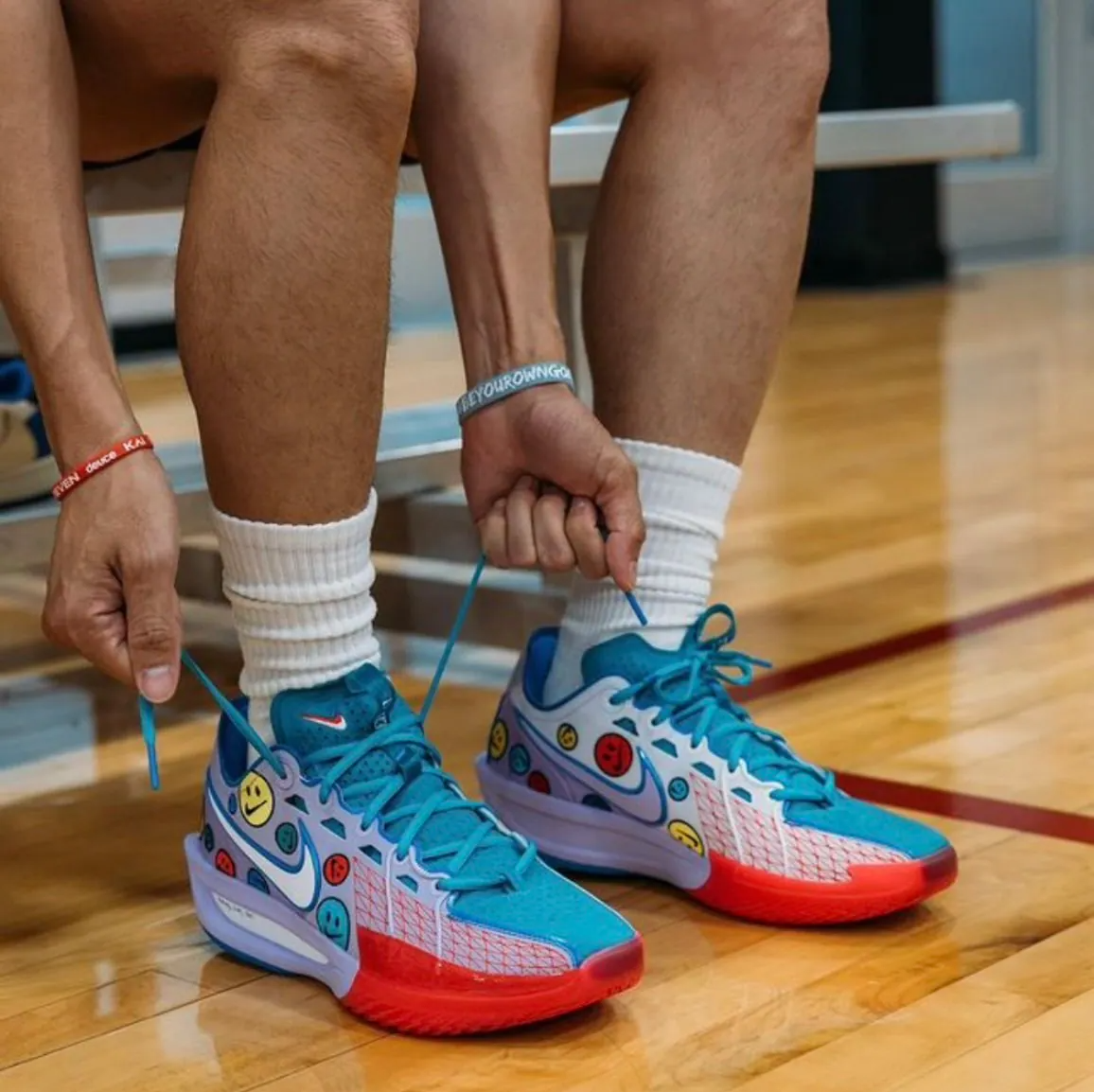 Alternative view of Giày Nike Air Zoom GT Cut 3 'Jewell Loyd' HJ6630-900