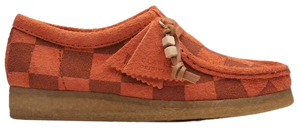 Giay Clarks Originals Wallabee 'Orange Camo' 261740114