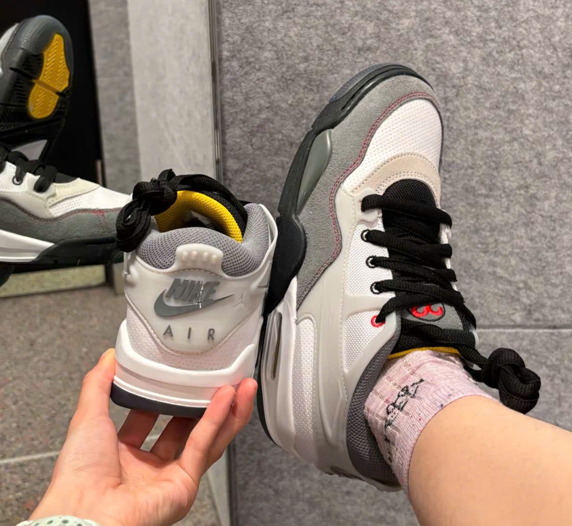 Giày Nike Air Jordan 4 RM 'White Black Grey' IB8052-100 - Ảnh 8