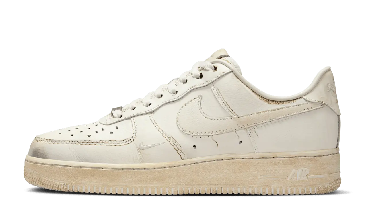 Giay Nike Air Force 1 Low 'Dirty Triple White' HJ9346-100