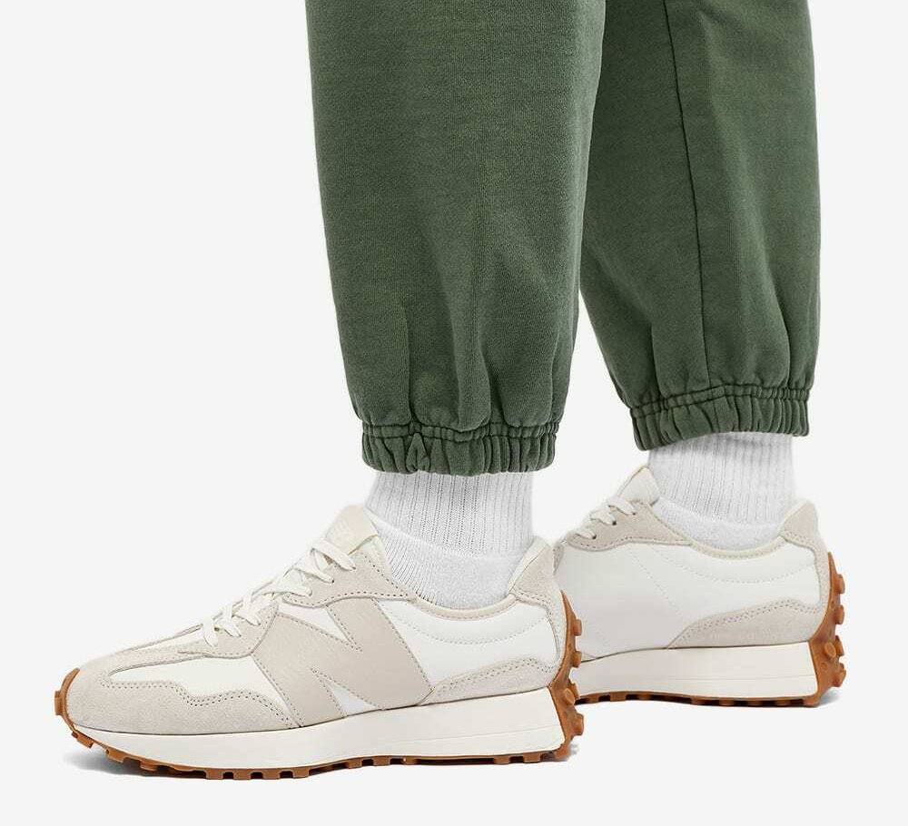 Alternative view of Giày New Balance 327 'Beige White Gum Pink' WS327AN