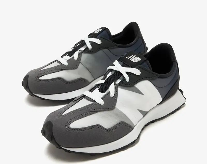 Giay New Balance Lifestyle 327 'Black' GS327KW