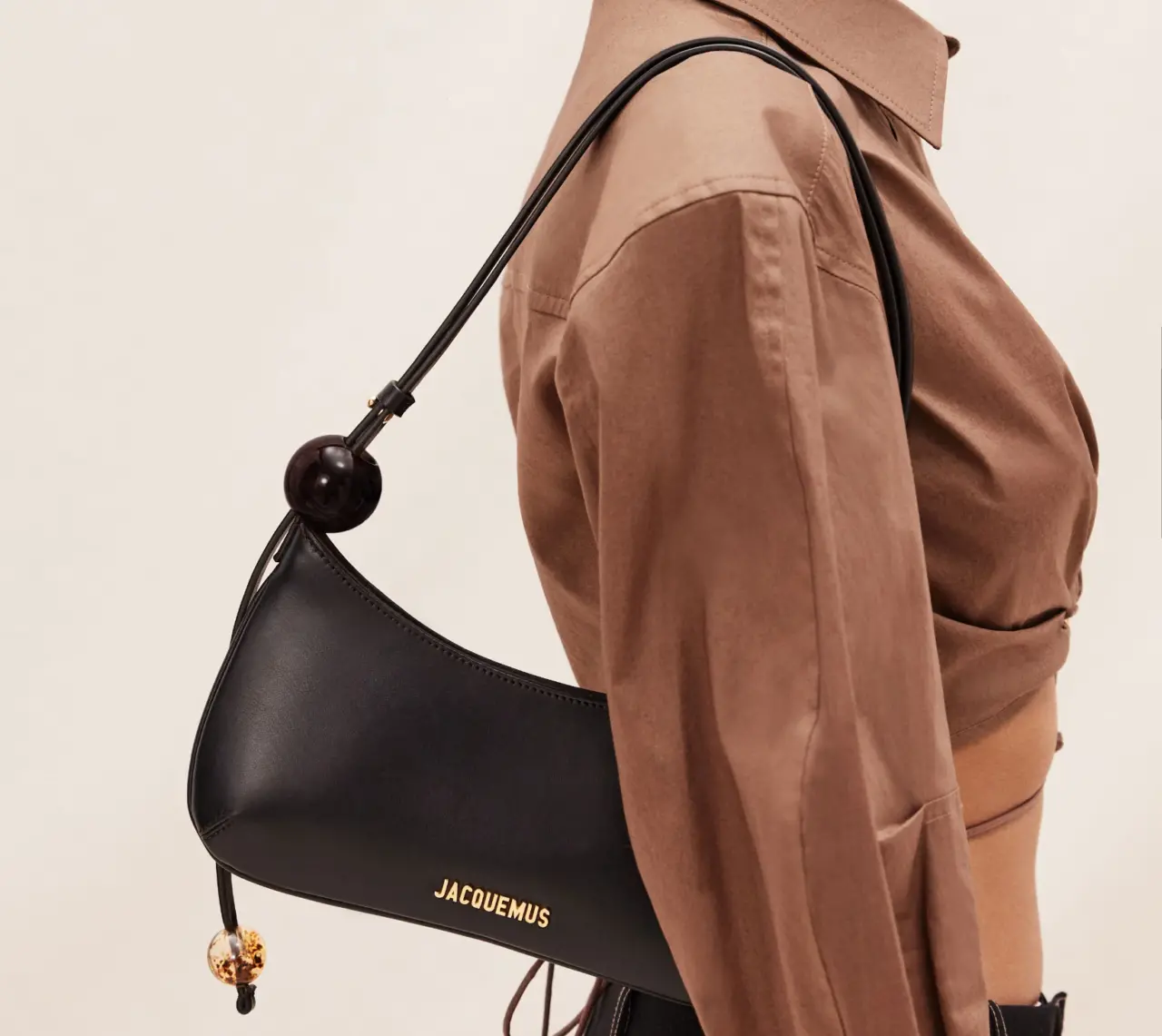 Tui Jacquemus Le Bisou Perle Leather 'Black' 231BA057-3000-990