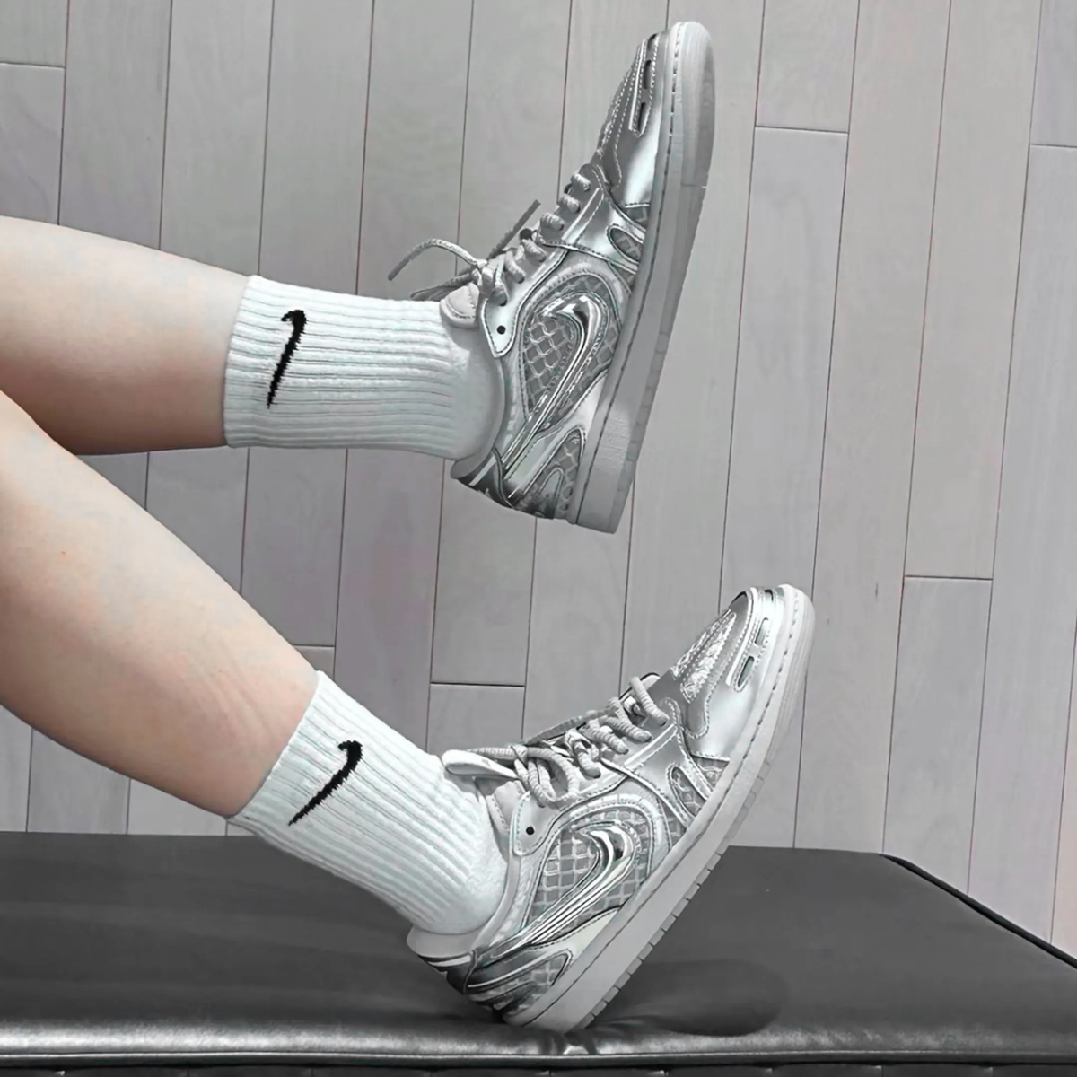 Giày Nike Air Jordan 1 Low Method Of Make V3 'Metallic Silver' HQ2186-002 - Ảnh 3